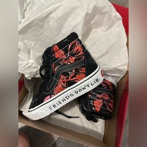 Vans x Stranger Things Women